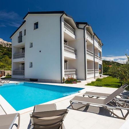 Bed & Breakfast Dosen III Baška Екстериор снимка