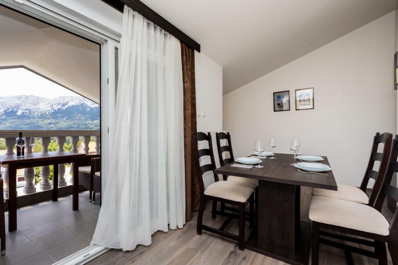 Bed & Breakfast Dosen III Baška Екстериор снимка